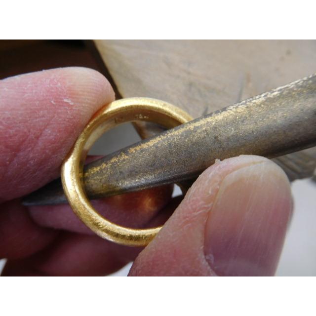 つ*ん様 24金 ゴールド テクスチャーリング K24 リング | 高品質 金・プラチナ