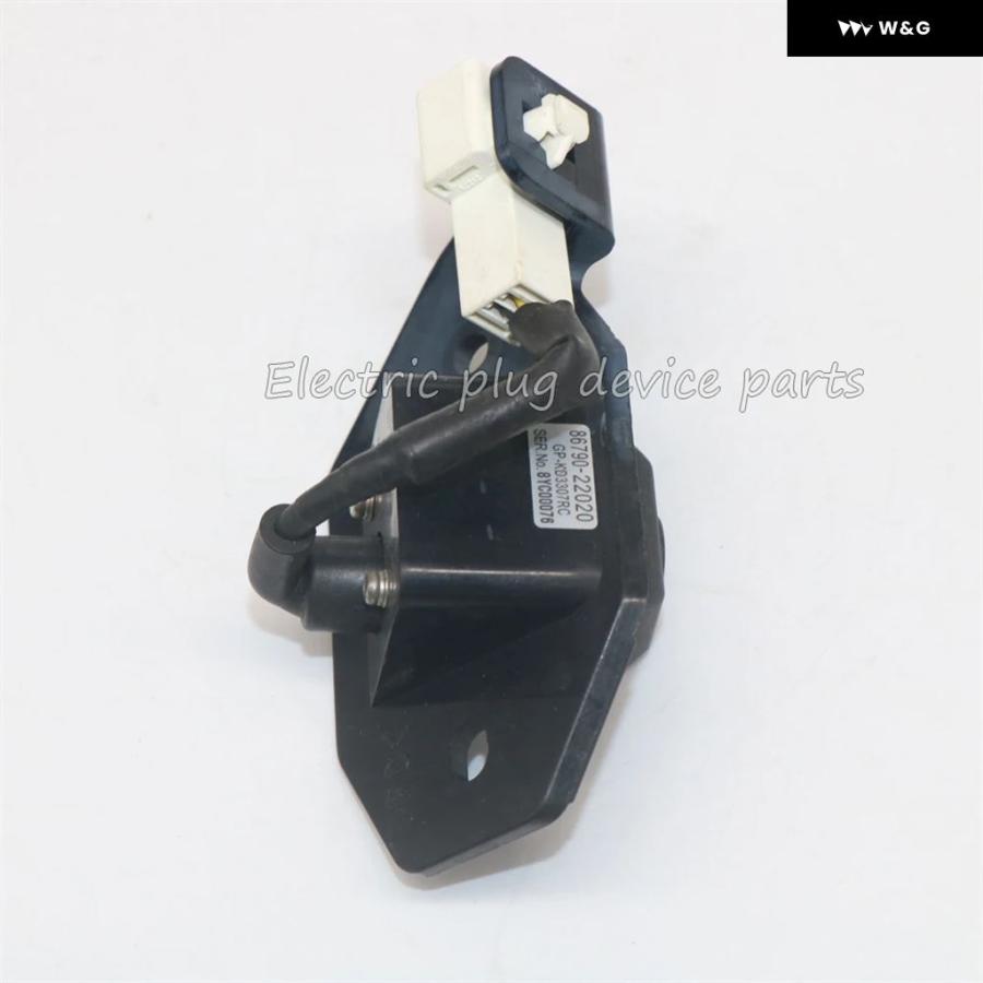 うめ 並行輸入品】 86790-22020 トヨタ マークX 2004-2009用テレビ カメラ