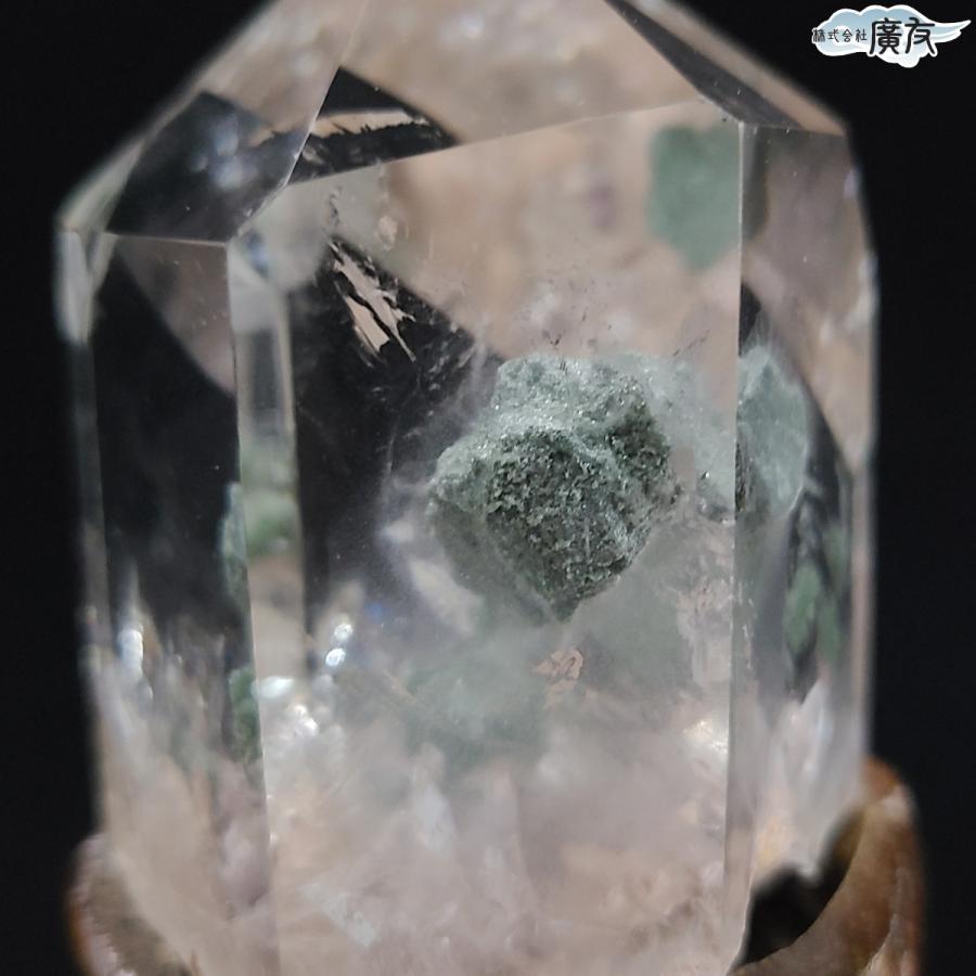 ゆ*ー様 【レア一点物】緑の柱が立つ ガーデン水晶 ポイント原石／天然クォーツ ガーデンクォーツ 原石 ポイント 庭園水晶 パワーストーン 天然石 水晶