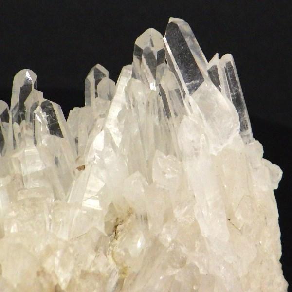 水晶 原石 水晶クラスター 天然水晶 置物 パワーストーン 天然石 通販 信頼 おすすめ 本物 開運祈願 風水グッズ 風水 現物販売 天然水晶クラスター764gの画像