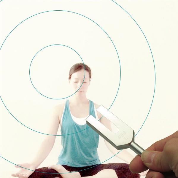 開運 クリスタルチューナー 音叉 ヒーリング 効果 4096 音 風水 天然石