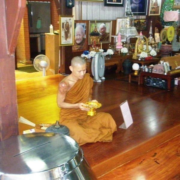 お守り 魔除け タイのお守り プラクルアン タイ 曜日の神様 幸せ