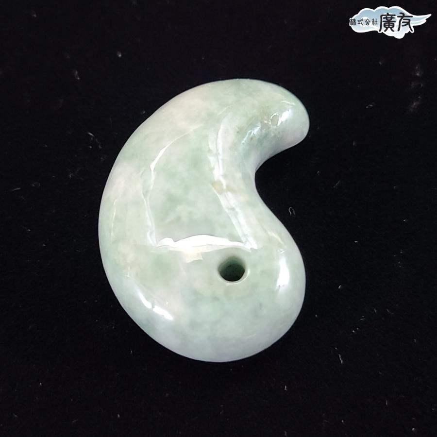開運 ヒスイ 翡翠 勾玉 天然石 30mm お守り 5月誕生石 パワーストーン