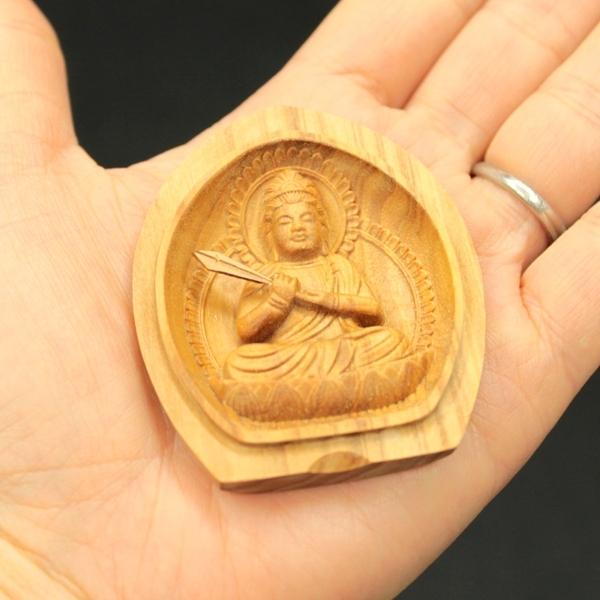 白檀　インド　木彫り　仏教美術　仏像 骨董 木像アンティーク　魔除け　お守り 白檀 インド 木彫り 仏教美術 仏像 骨董 木像アンティーク 魔