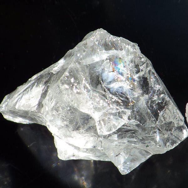 注目のブランド 水晶 3本 レムリアンシード 虹 三角