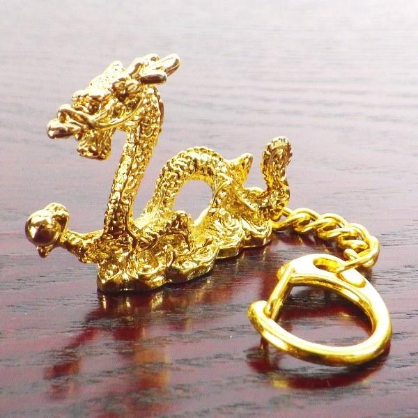 龍の置物 無料 風水 龍 置物 金 風水グッズ 玄関 開運祈願 ドラゴンボール 龍キーホルダー 金運祈願 五本爪 21 金龍