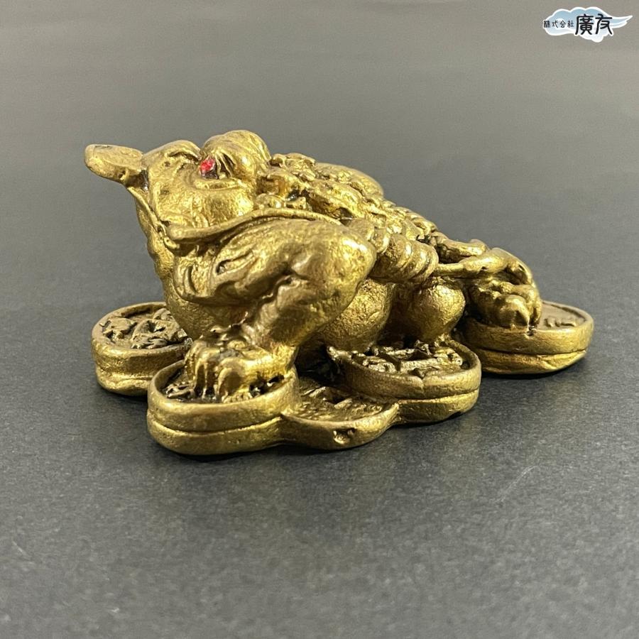 開運 三脚蛙 三本足 カエル 置物 真鍮 風水 玄関 縁起 金色 かわいい