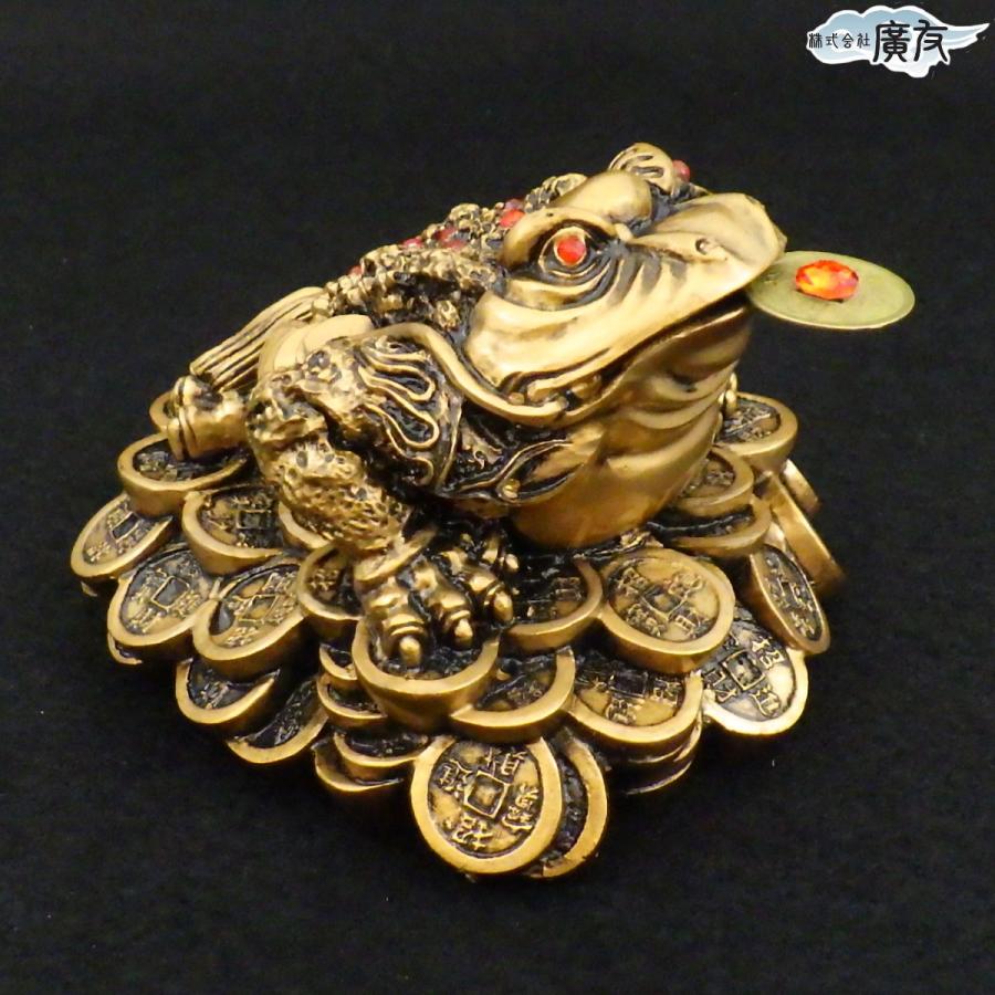 開運 三脚蛙 三本足 カエル 置物 金色 風水 玄関 縁起 かわいい 開運 三脚蛙 三本足 カエル 置物 金色 風水 玄関 縁起 かわいい