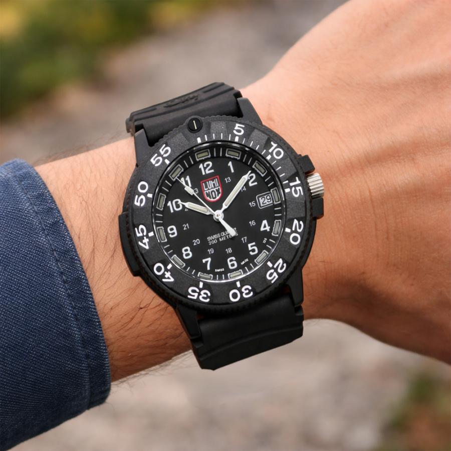 LUMINOX ルミノックス XS.3001.F(Ref.3001.F) 43mm ネイビーシールズ ブラック メンズ 腕時計 200m防水 20気圧 超軽量 カーボン LLT クォーツ [並行輸入]の画像