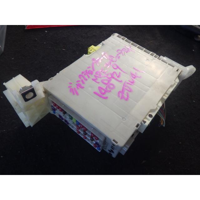 プリウス 【KAP】148929 プリウスα ZVW41W ジャンクションブロック