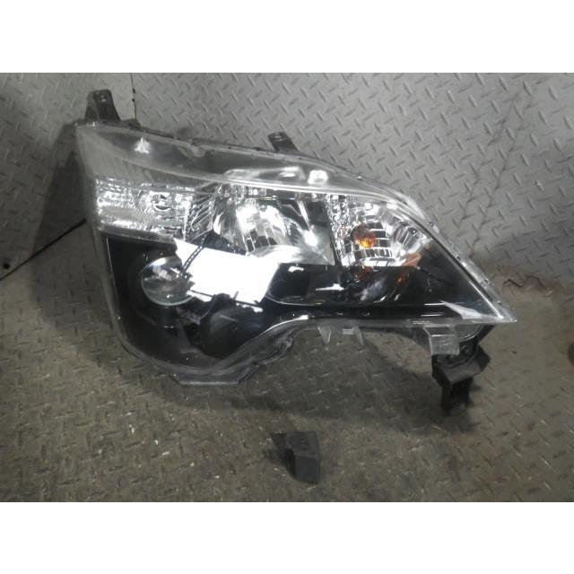 トヨタ（TOYOTA） 【KAP】150782 スペイド NSP141 右ヘッドライト/純正