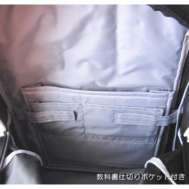 Champion チャンピオン フラップデイパック 大きなロゴマークリュック