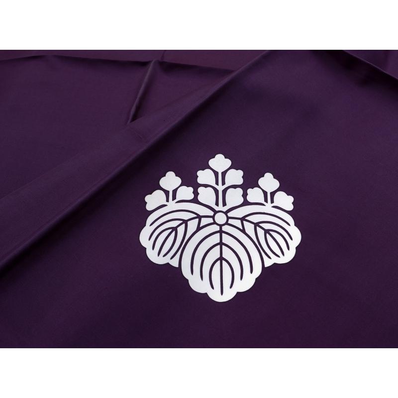 正絹 白山紬 風呂敷 既製家紋入り 約105cm巾 ふろしき 全6タイプ 正絹 白山紬 風呂敷 既製家紋入り 約105cm巾 ふろしき 全6タイプ