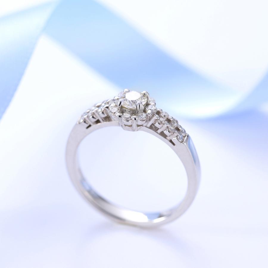 プラチナ ダイヤモンドリング 0.232ct 13号 ケース入り 宝石鑑別書無し