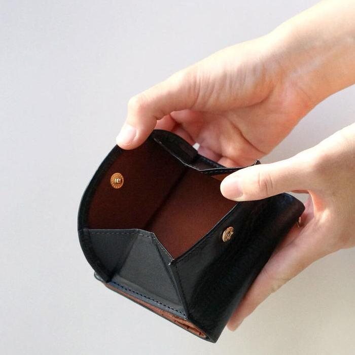 Folna(フォルナ)ヌメオイルシュリンク 二つ折り財布 (日本製） 2993801 | Folna | 08