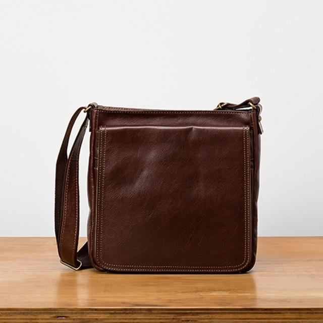 日本製〕【APPLAUSE/アプローズ】 軽い本革 ポケットたくさん