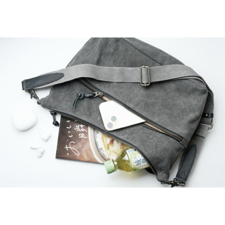 豊岡鞄（認定商品・FEEDBAG）豊岡製・神鍋山火山灰染め 8号帆布・イブクロ型斜め掛けショルダーバッグ FB-102-B |  | 03