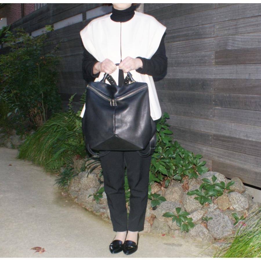 -Less(レス)／レスデザイン（日本製）播州(姫路)のタンナーでオリジナルの革・ソフトオイルレザー・半円ファスナーリュック　LMSB-0201 | 