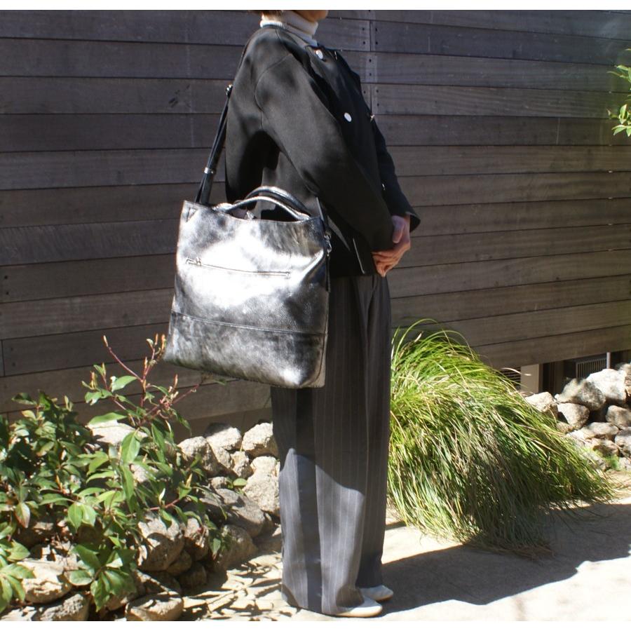 （ワイル）ワイルドシュリンクレザー2WAYショルダーバッグ XL（日本製）RM-210452 | 