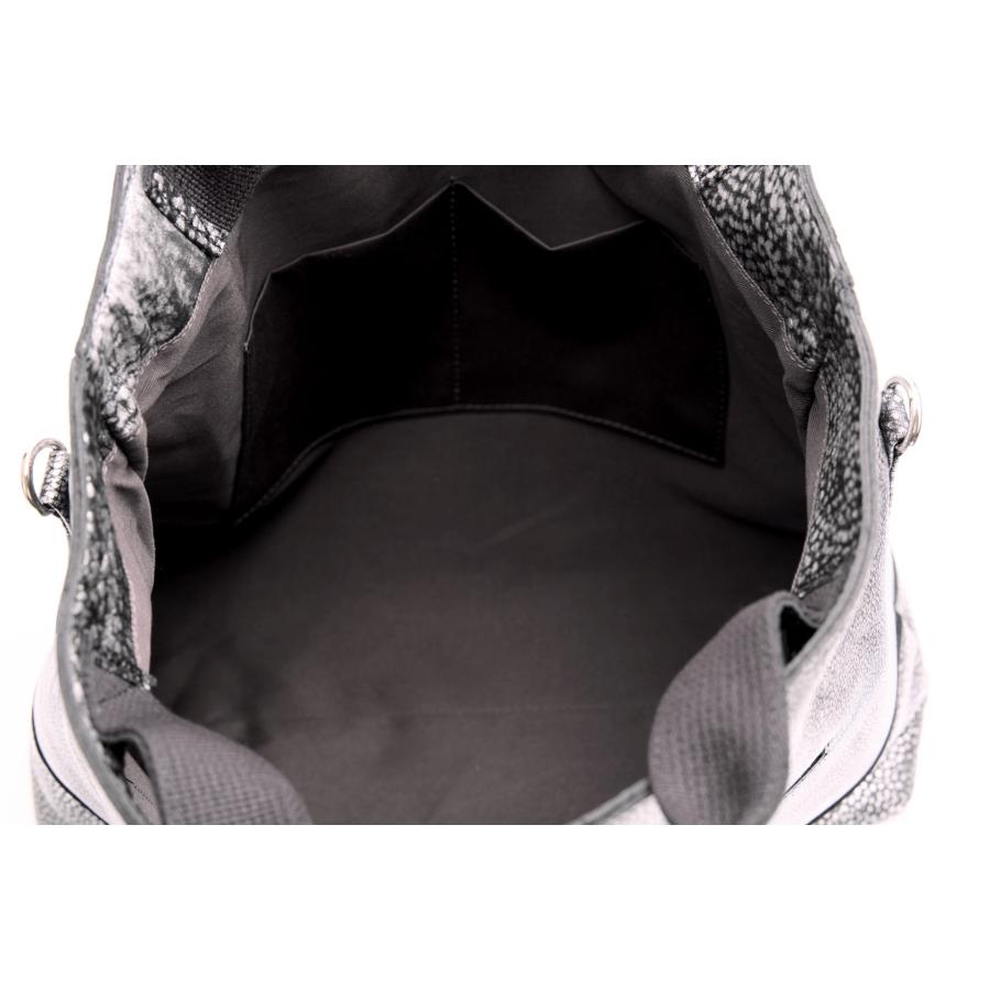 （ワイル）ワイルドシュリンクレザー2WAYショルダーバッグ XL（日本製）RM-210452 |  | 16