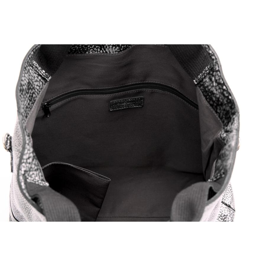 （ワイル）ワイルドシュリンクレザー2WAYショルダーバッグ XL（日本製）RM-210452 |  | 17