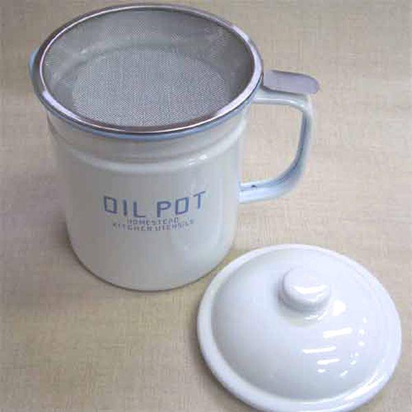 オイルポット オイルパン 油入れ ホーローポット 油濾し 油こし 油漉し器 油こし器 油こしき 漉し器付き 天ぷら油 ほうろう 琺瑯 ホーロー Axcs0141 デザイン雑貨 家具 ワカバマート 通販 Yahoo ショッピング