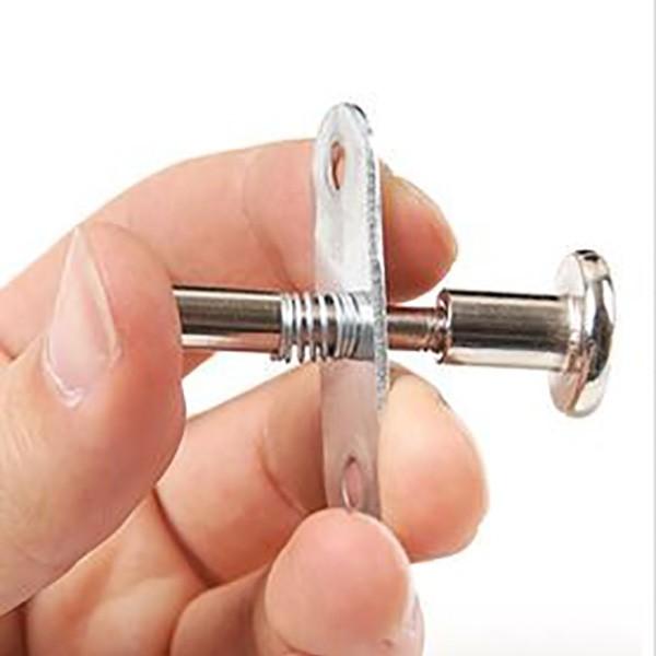 ベビーベット等の利用に便利なピン |  | 01