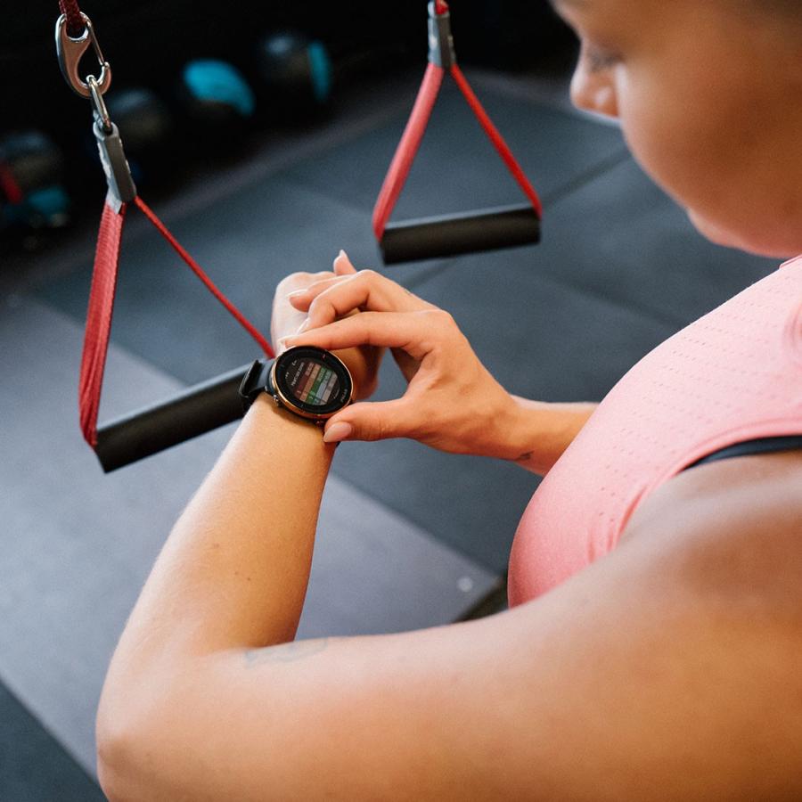 ポラール（POLAR） 高性能ランニング&マルチスポーツGPS時計 VANTAGE M