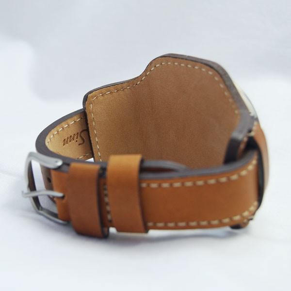 Sinn ジン 856.B-Uhr 世界限定856本モデル レザーストラップ VICTORINOX(ビクトリノックス) V241934 Maverick Gent Armys 腕時計， シルバー， ブレスレット