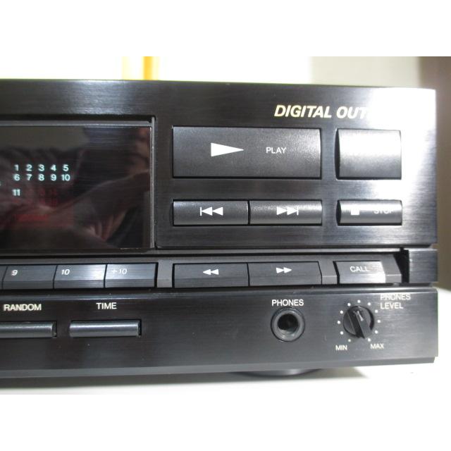 DENON（デノン） DENON DCD-810 〓 往年のデノンのフルサイズCD