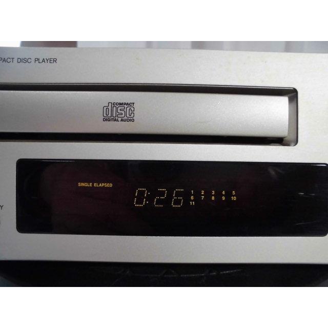 ONKYO（オンキヨー） ONKYO C-705 〓 オンキョーのコンパクトなCD