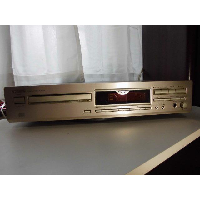 CDプレイヤー　CDデッキ ONKYO オンキヨー　オンキョー　C-724 ONKYO C-724 〓 オンキョー INTEC同世代フルサイズCDプレーヤー