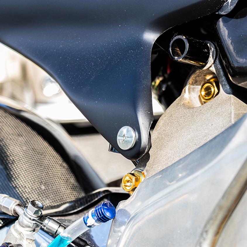 K'sガレージ NSR250R MC18 リアサス アッパーボルト チタンボルト