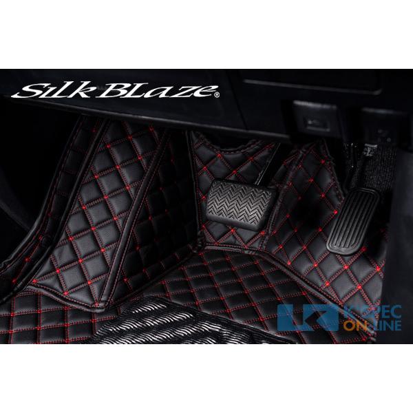 SilkBlaze ダイヤキルトフロアマット 30系アルファード/ヴェルファイア 