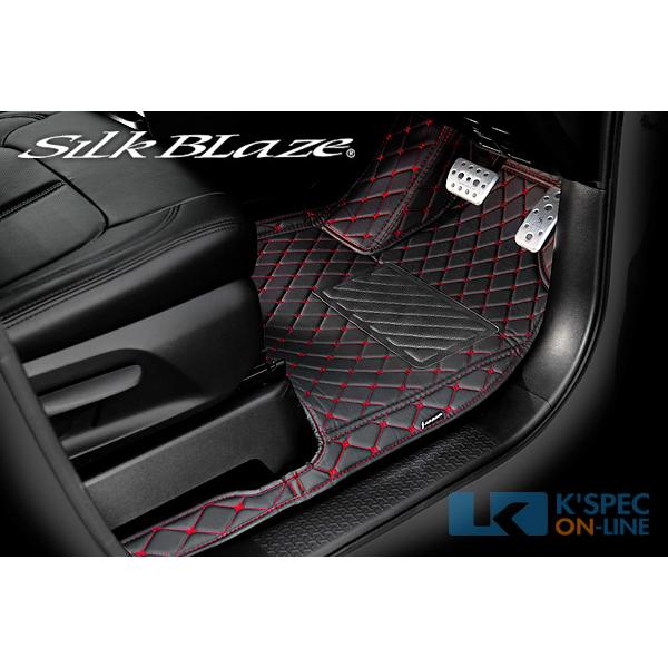 SilkBlaze ダイヤキルトフロアマット 90系ノア/ヴォクシー