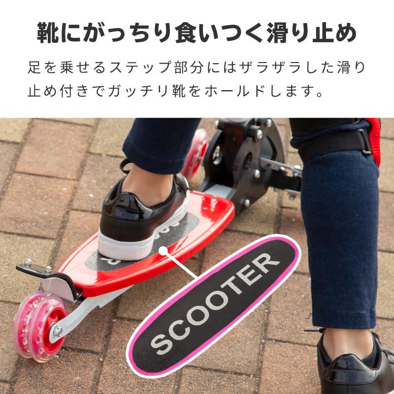 子供用スケートボードは片足で滑ると乗ることができて折り畳むことができます 子供用スケートボードは片足で滑ると乗ることができて折り畳むこと