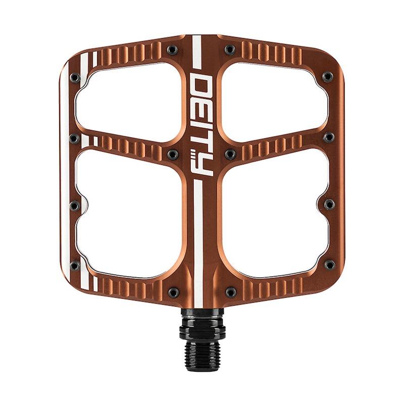 DEITY FLAT TRAK PEDALS デイティ フラットトラック フラットペダル 