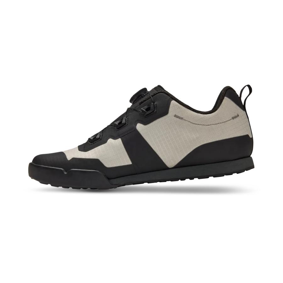 Giro TRACKER（トラッカー BOA仕様）43　フラットペダル GIRO（ジロ） フラットペダルシューズ TRACKER BOA STONE トラッカー