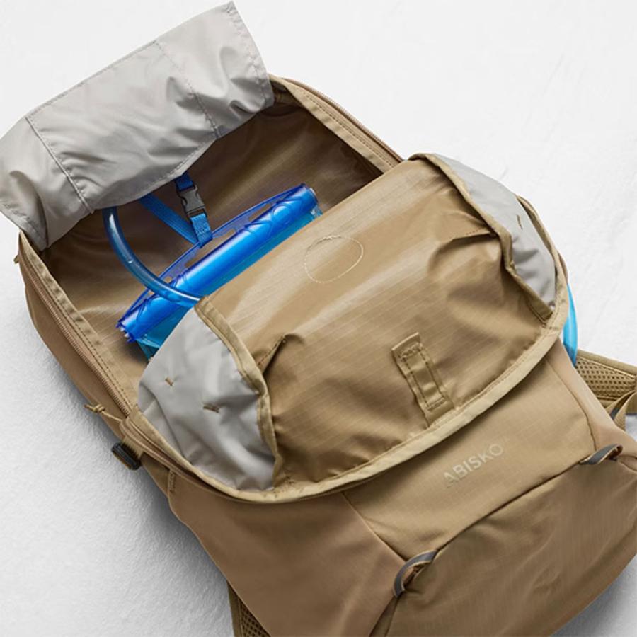 FJALL RAVEN（フェールラーベン） バックパック Abisko Softpack 16