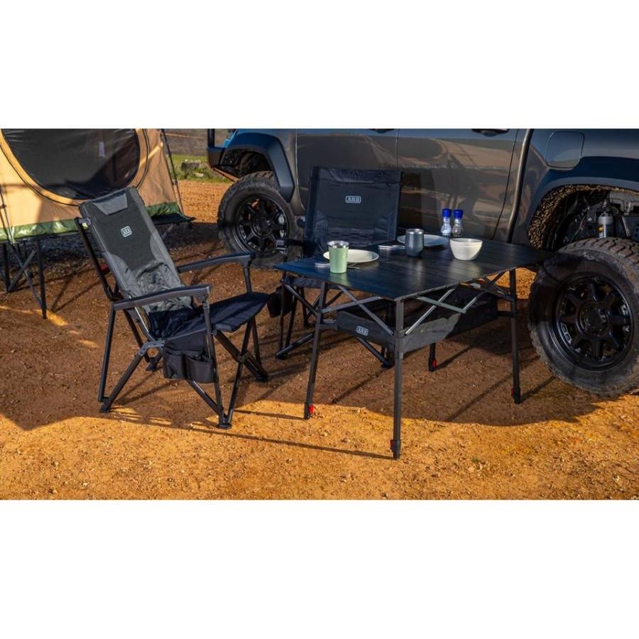 ARB ピナクルキャンプチェア ブラック 10500161 / 4×4 ARB ピナクルキャンプチェア ブラック 10500161 / 4×4