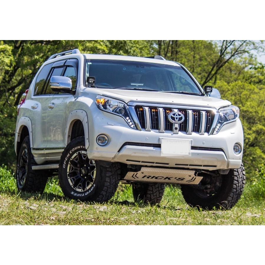 RICK'S スキッドプレート アルミ製 (ソリッドホワイト) ウレタン RICK'S スキッドプレート アルミ製 (ソリッドホワイト) ウレタン