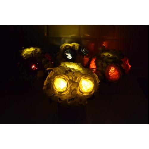 ホワイトローズアレンジ Ｍサイズ 【2個セット】 造花 バラ ばら 薔薇 LED センサーライト 灯り 間接照明 かわいい 母の日 プレゼント ギフト 送料無料 | ブランド登録なし | 02