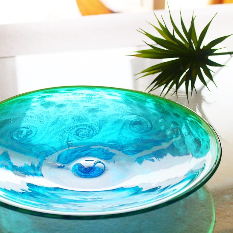 和食器 鉢 皿 ガラス おしゃれ 渦潮イラブチャー皿・大 : 琉球ガラス
