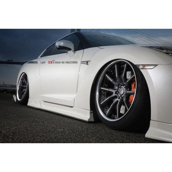 KUHL RACING 35R-SS サイドステップ R35 GT-R 対応 前期 中期 後期