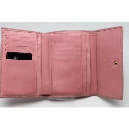 キャビアスキン CHANEL キャビアスキン ピンク 三つ折り 中財布 : くい  