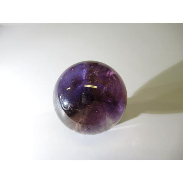 ブラジルバイーア州産 ファントム トラピッチェアメジスト丸玉