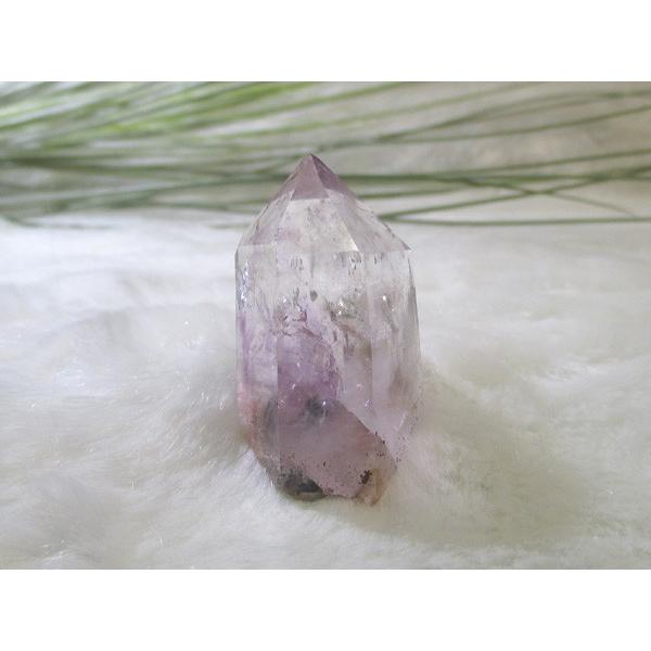 【数量は多】 ナミビア産 紫水晶　ブランドバーグ　アメジスト 原石　レインボー　鬮石 占い、開運