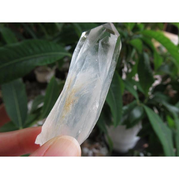 チタニウムインクォーツ（パスウェイクォーツ）原石 コロンビア産 水晶