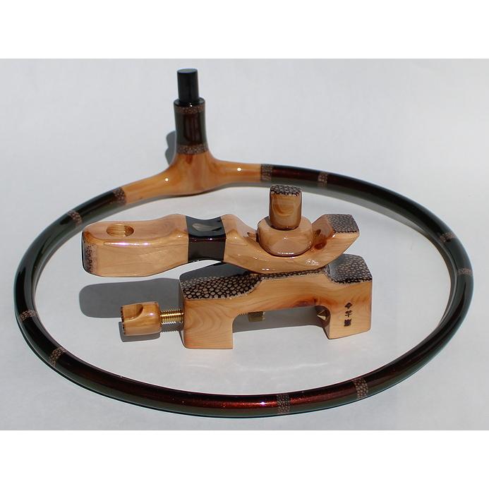 竿春工房” Sフルバージョン マジョーラレッド羽根サメ皮タモ置き台 弓