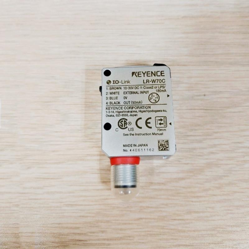 新品 KEYENCE キーエンス LR-W70C ホワイトスポット光電センサ【不良